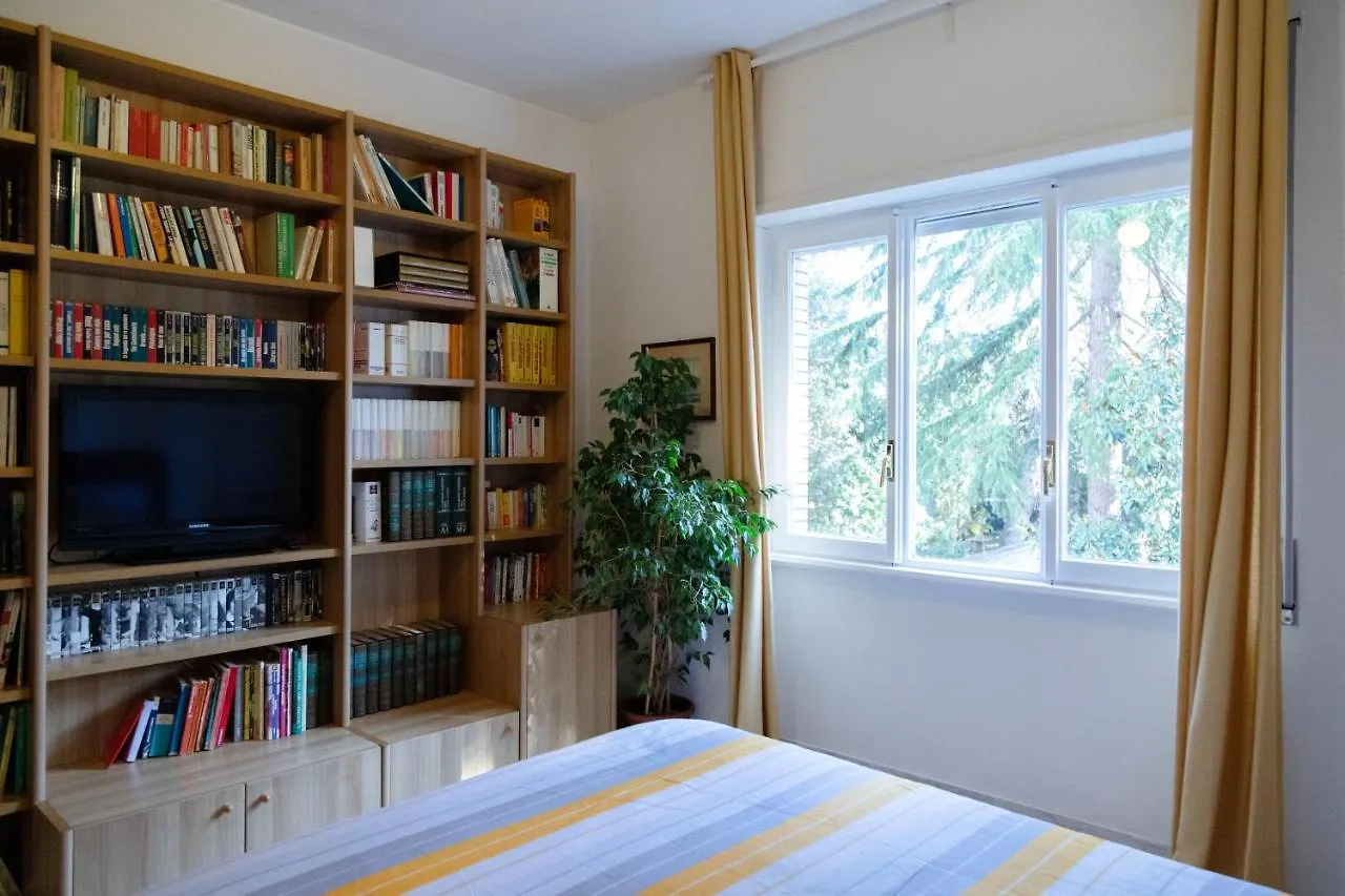 Aurelia Loris House Villa Rome Italy